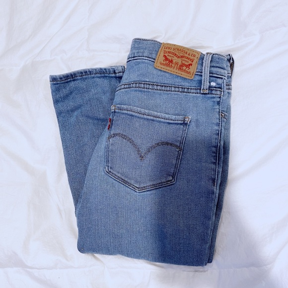 Levi’s Skinny Jeans - Picture 2 of 7